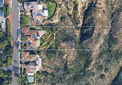 View/Area - 941 Avocado Pl, Del Mar, CA 92014 photo 6 of 6