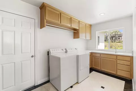 Other - 941 Avocado Pl, Del Mar, CA 92014 photo 1 of 9