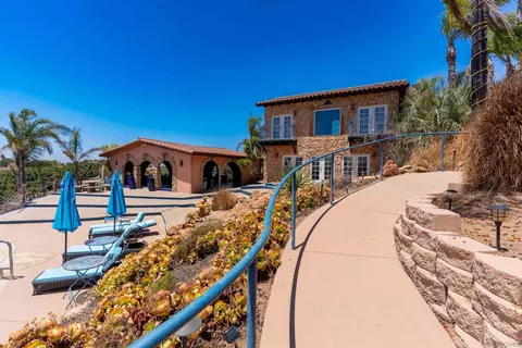 Exterior - 2369 Vern Dr, Fallbrook, CA 92028 photo 4 of 6