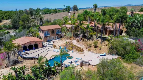 View/Area - 2369 Vern Dr, Fallbrook, CA 92028 photo 2 of 5