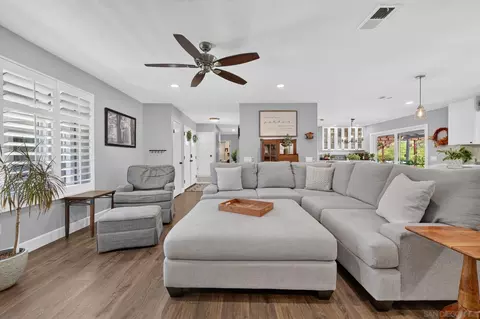 Living - 2520 Windmill Vw, El Cajon, CA 92020 photo 2 of 4