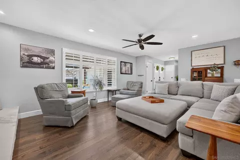 Living - 2520 Windmill Vw, El Cajon, CA 92020 photo 4 of 4