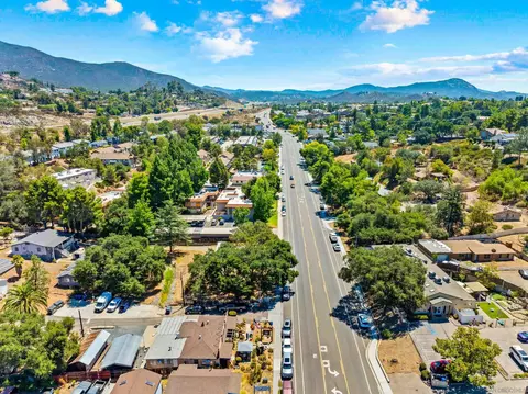 View/Area - 2560-66 Alpine Blvd, Alpine, CA 91901 photo 3 of 9