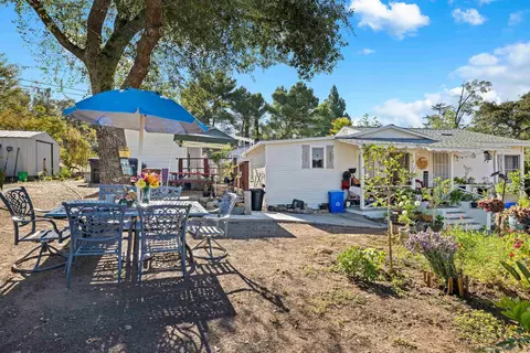 Exterior - 2560-66 Alpine Blvd, Alpine, CA 91901 photo 8 of 16