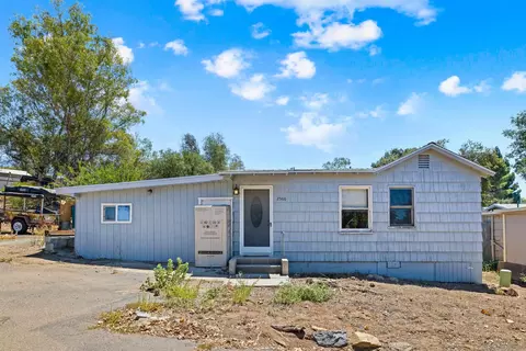 Exterior - 2560-66 Alpine Blvd, Alpine, CA 91901 photo 2 of 16