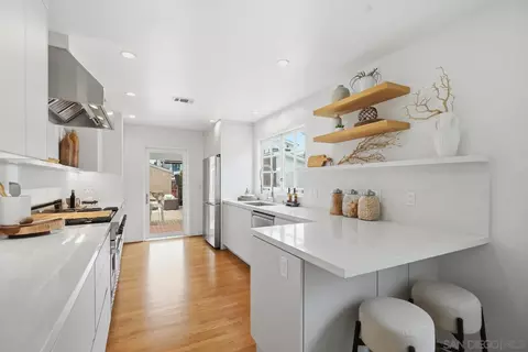 Kitchen - 315 B Ave, Coronado, CA 92118 photo 1 of 2