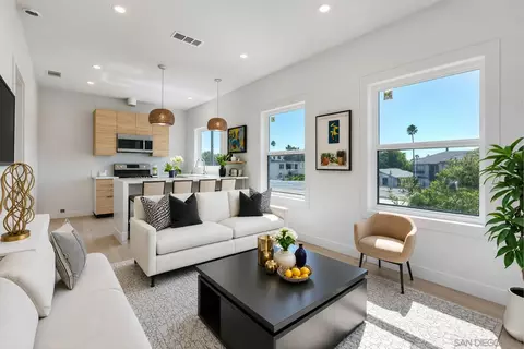 2175-77 Bacon St, San Diego, CA 92107