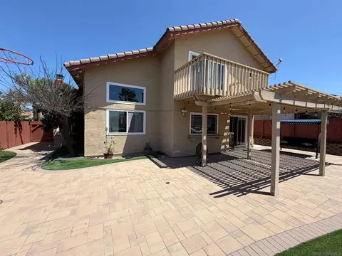 Exterior - 10295 Moorpark, Spring Valley, CA 91978 photo 5 of 8