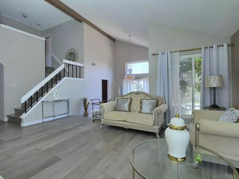 Living - 10295 Moorpark, Spring Valley, CA 91978 photo 2 of 11