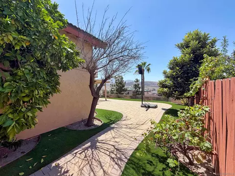 Exterior - 10295 Moorpark, Spring Valley, CA 91978 photo 8 of 8