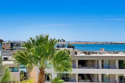 2942 Lawrence St, San Diego, CA 92106