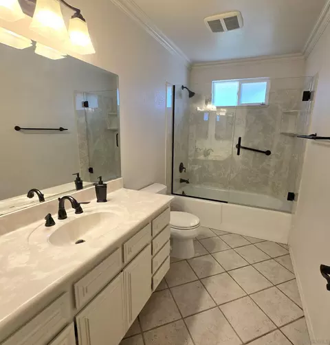 Bath - 4126 Avocado Blvd, La Mesa, CA 91941 photo 5 of 7