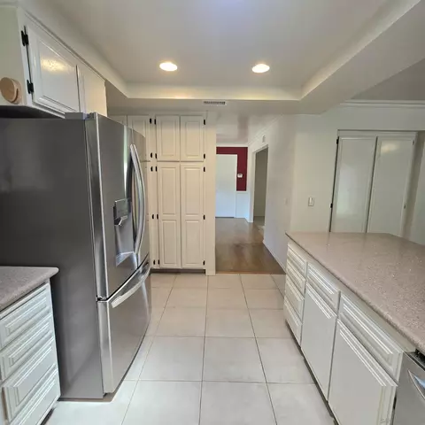 Kitchen - 4126 Avocado Blvd, La Mesa, CA 91941 photo 4 of 7