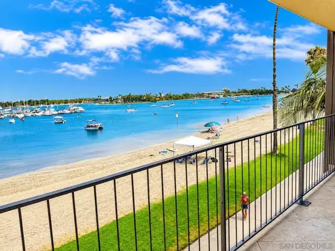 3468 Bayside Walk #E, San Diego, CA 92109