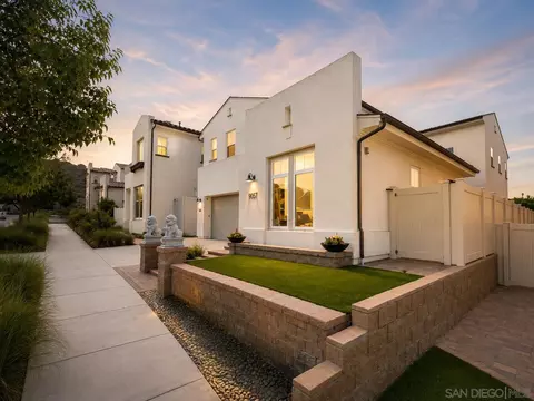 Exterior - 9057 W Bluff Pl, Santee, CA 92071 photo 2 of 10