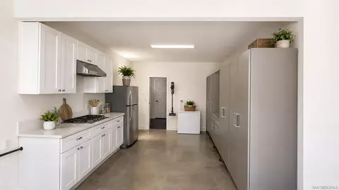 Other - 9057 W Bluff Pl, Santee, CA 92071 photo 3 of 5