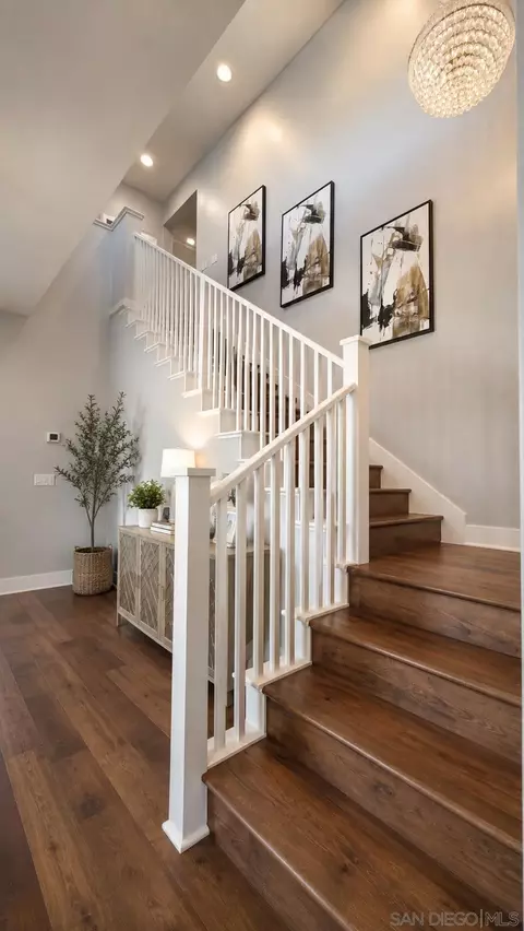 Entry Way - 9057 W Bluff Pl, Santee, CA 92071 photo 2 of 6