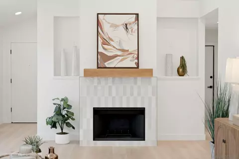 Living - 4325 Via Tercero, Oceanside, CA 92056 photo 2 of 3