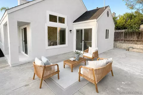 Exterior - 4325 Via Tercero, Oceanside, CA 92056 photo 3 of 4
