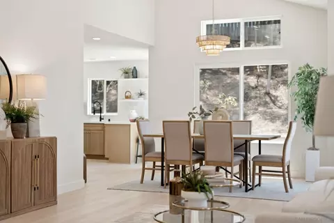Dining - 4325 Via Tercero, Oceanside, CA 92056 photo 1 of 2