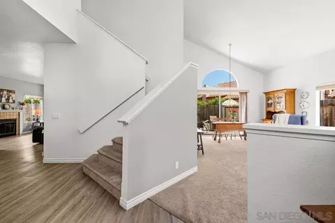 Entry Way - 844 Rio Claro, Oceanside, CA 92057 photo 2 of 6