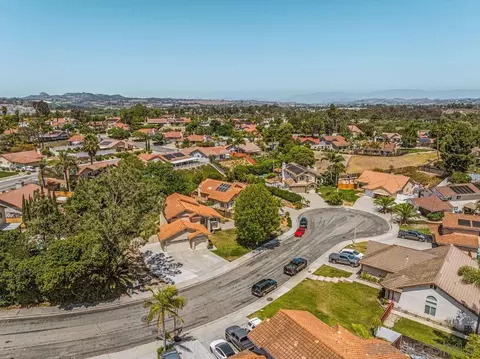 View/Area - 844 Rio Claro, Oceanside, CA 92057 photo 2 of 6