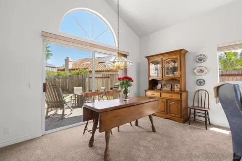 Dining - 844 Rio Claro, Oceanside, CA 92057 photo 1 of 4