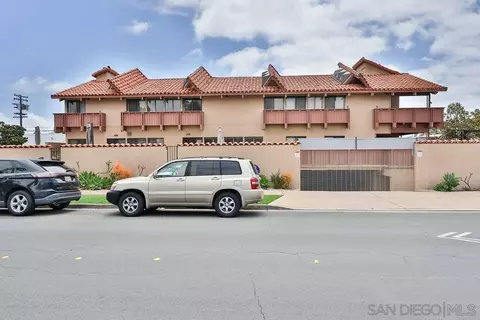 Other - 835 D Ave #4, Coronado, CA 92118 photo 1 of 4