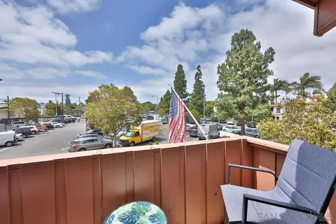 Exterior - 835 D Ave #4, Coronado, CA 92118 photo 1 of 7