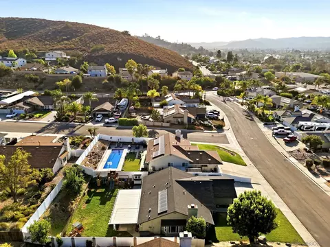 View/Area - 13457 Sohail St, Lakeside, CA 92040 photo 4 of 5