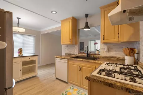 Kitchen - 1315 Bush St, Oceanside, CA 92058 photo 4 of 4