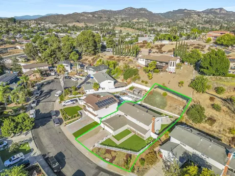 View/Area - 1583 Soma Pl, El Cajon, CA 92021 photo 11 of 13