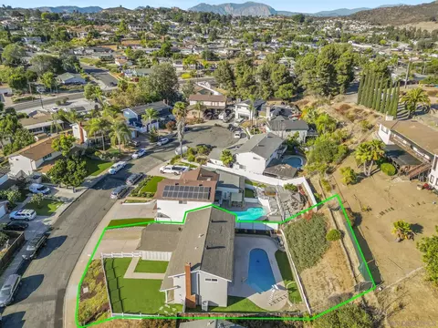 View/Area - 1583 Soma Pl, El Cajon, CA 92021 photo 10 of 13