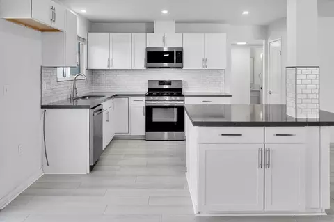 Kitchen - 1583 Soma Pl, El Cajon, CA 92021 photo 3 of 3