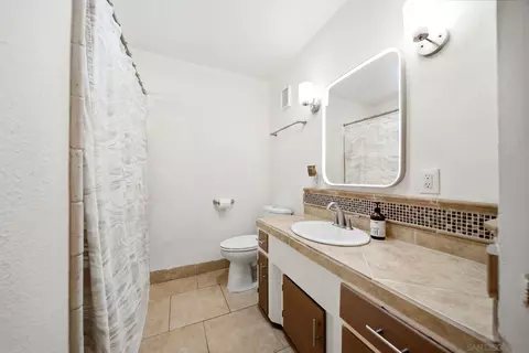 Bath - 8852 Railroad Ave, Santee, CA 92071 photo 1 of 2
