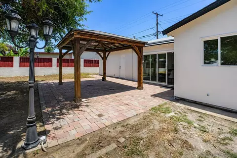 Exterior - 834 Elkelton Blvd, Spring Valley, CA 91977 photo 4 of 8