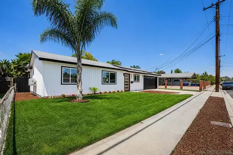 Exterior - 834 Elkelton Blvd, Spring Valley, CA 91977 photo 3 of 8