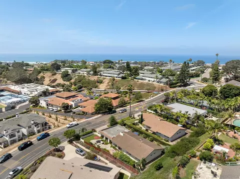 View/Area - 630 S Nardo, Solana Beach, CA 92075 photo 3 of 8