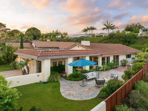Exterior - 630 S Nardo, Solana Beach, CA 92075 photo 1 of 11