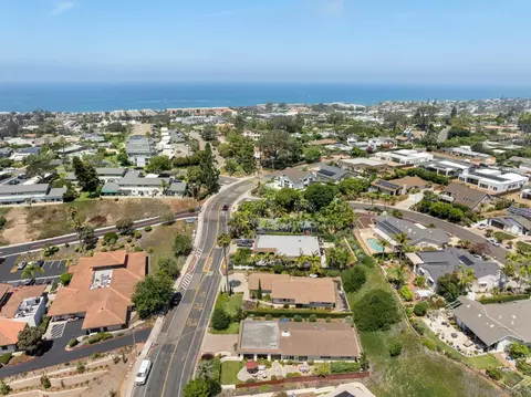 View/Area - 630 S Nardo, Solana Beach, CA 92075 photo 2 of 8