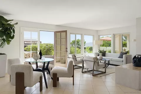 Living - 630 S Nardo, Solana Beach, CA 92075 photo 2 of 5