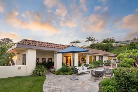Exterior - 630 S Nardo, Solana Beach, CA 92075 photo 11 of 11