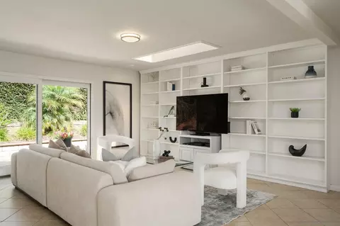 Living - 630 S Nardo, Solana Beach, CA 92075 photo 5 of 5