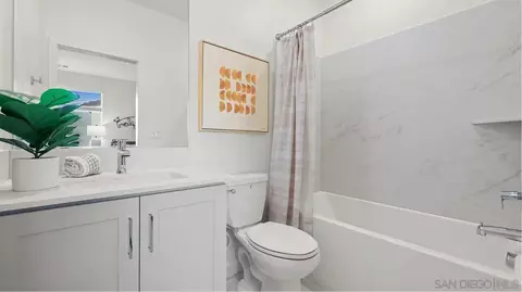 Bath - 11017 Hill Meadow Ct, Lakeside, CA 92040 photo 5 of 6