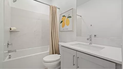 Bath - 11017 Hill Meadow Ct, Lakeside, CA 92040 photo 6 of 6