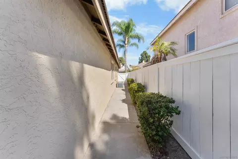Exterior - 2450 Eastridge Loop, Chula Vista, CA 91915 photo 6 of 14