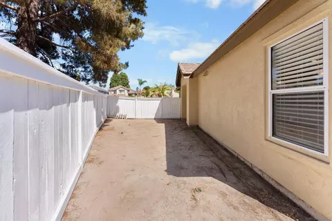Exterior - 2450 Eastridge Loop, Chula Vista, CA 91915 photo 1 of 14
