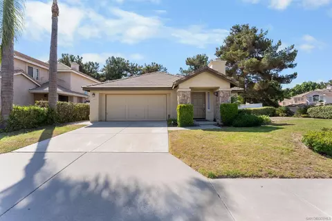 Exterior - 2450 Eastridge Loop, Chula Vista, CA 91915 photo 10 of 14