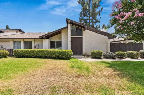 Exterior - 2147 Citrus Tree, Spring Valley, CA 91977 photo 5 of 8