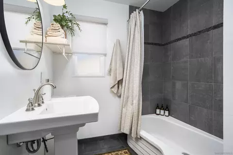 Bath - 4138 Massachusetts, La Mesa, CA 91941 photo 4 of 4
